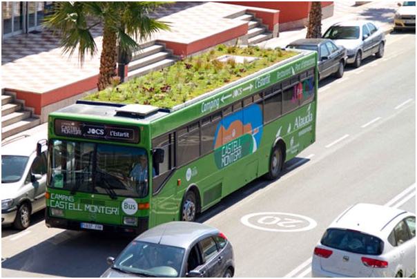Ha már a megálló zöldtetős, akkor a busz teteje is legyen zöld